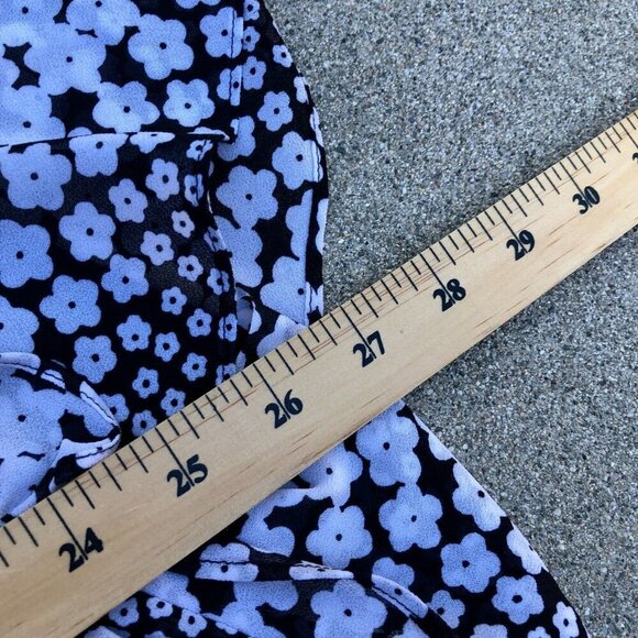 MICHAEL KORS V Neck Blouse Top Shirt Women's 3X Polyester Floral Designe…​ - Picture 2 of 8